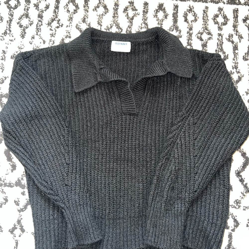 Old Navy Women's Black Knit Collared Sweater